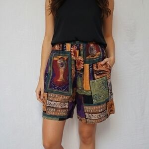CASCAIS Vintage-Inspired Multicolor Women's Shorts Tribal Size Large
